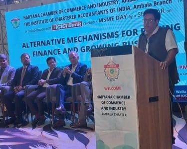 Provided information on financial opportunities to traders
