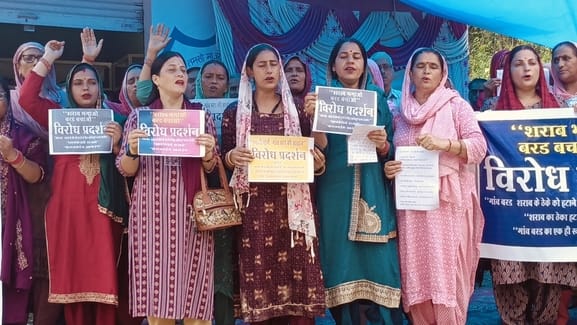 Villagers continue to protest against the liquor shop