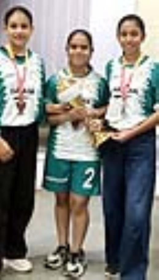 Three girls from Dabwali won bronze in roller skating