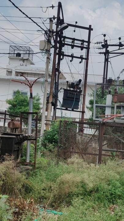 The movement of electricity snatched away the sleep of the night and the peace of the day
