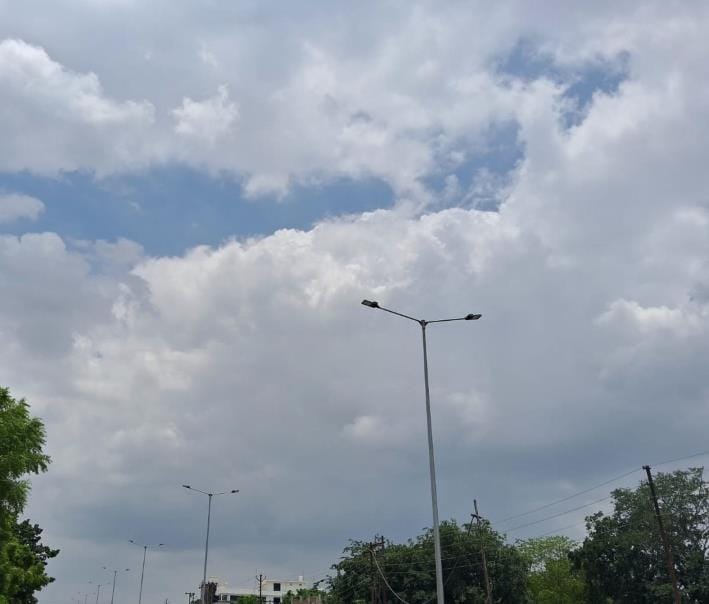 Umas during the day, relief rain in the evening