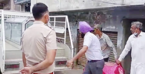 Dead bodies of mother and daughter living alone in the house were found, it was discovered when a foul smell was noticed