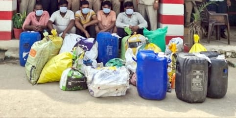 Fake liquor found being sold at a liquor shop in Jhalu, five arrested