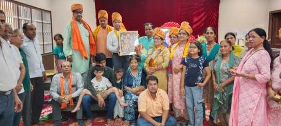 It is necessary to follow the path shown by the saints: Dinesh