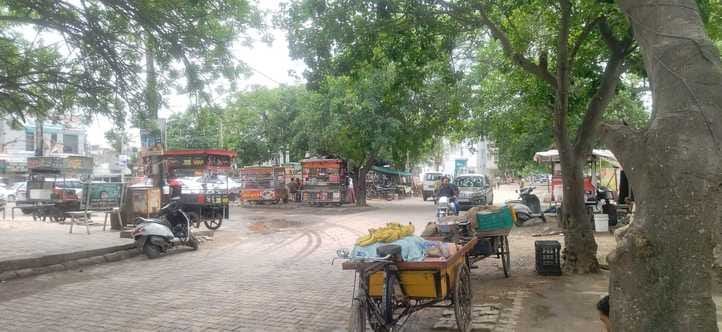 Temporary market set up again