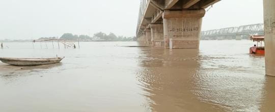 Discharge from Haridwar increased after rain in the mountains