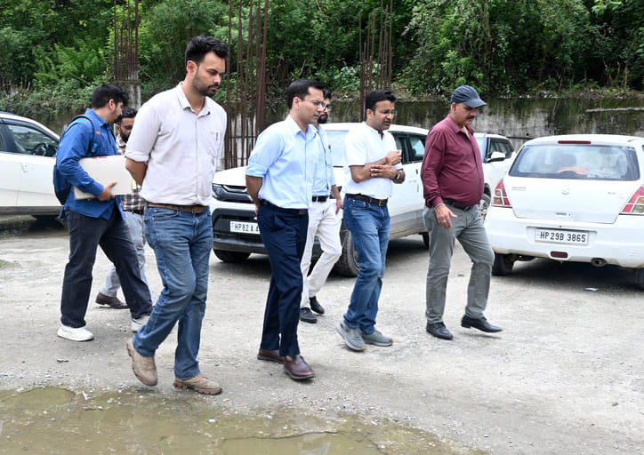The Managing Director of the Corporation inspected the bus station