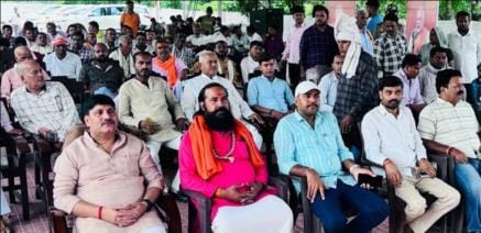 BJP members listened to PM's Mann ki Baat at 2,726 places