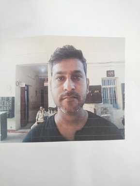 आरोपी मृतक का फोटो