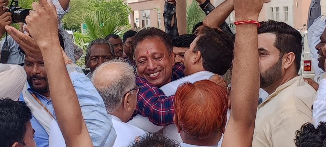 Mahesh Jhorad became the head of Kalanwali Municipality