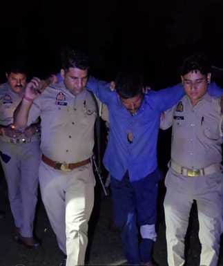 Theft accused arrested in police encounter