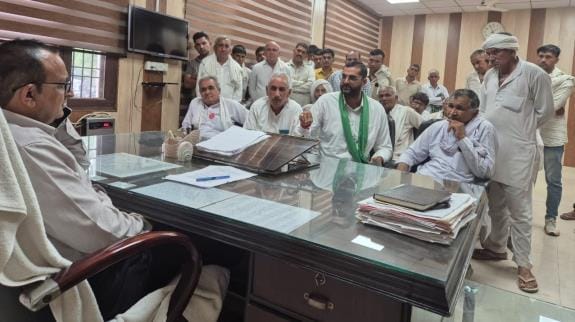 Poles were installed in the fields without notice, angry farmers said- case should be filed against the culprits
