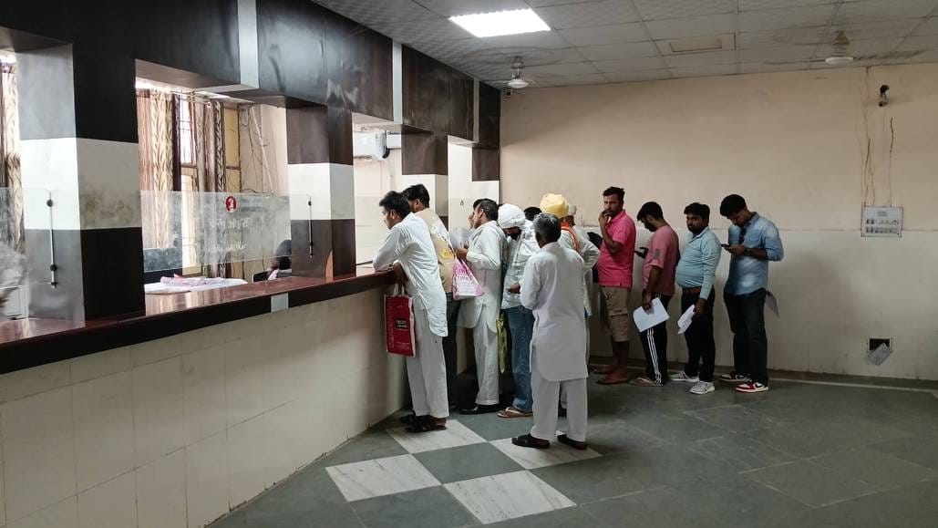 E-Disha, 52 employees of tehsil were transferred