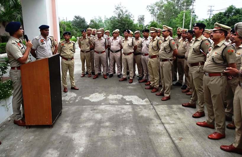 Parade in police line, SP motivated police personnel