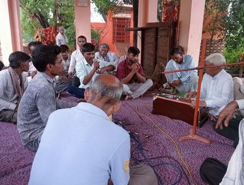 Devotees danced after listening to kirtan