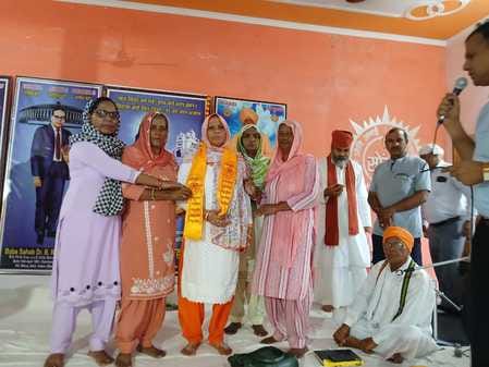 By listening to satsang, man's sins are eradicated: Ujaagar Singh