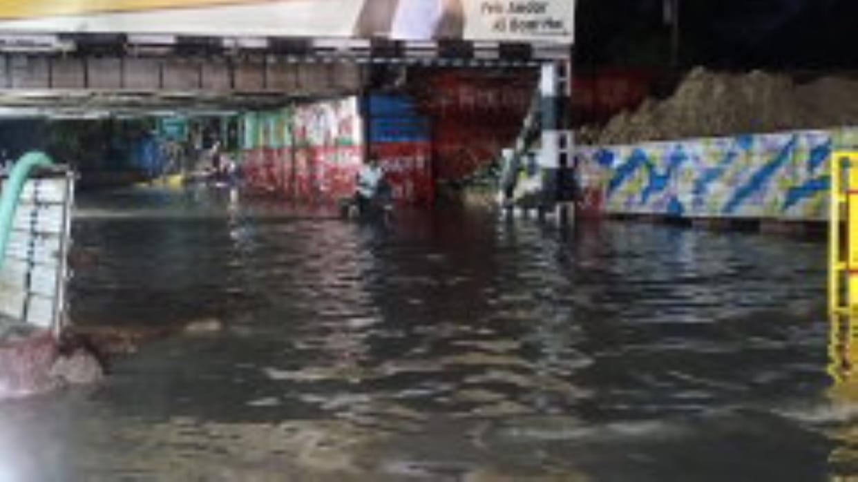 Badra rained heavily, waterlogging occurred at many places