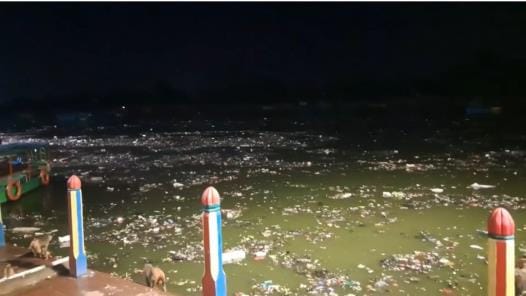 Seeing garbage in Yamuna, MLA said - there will be no compromise on cleanliness