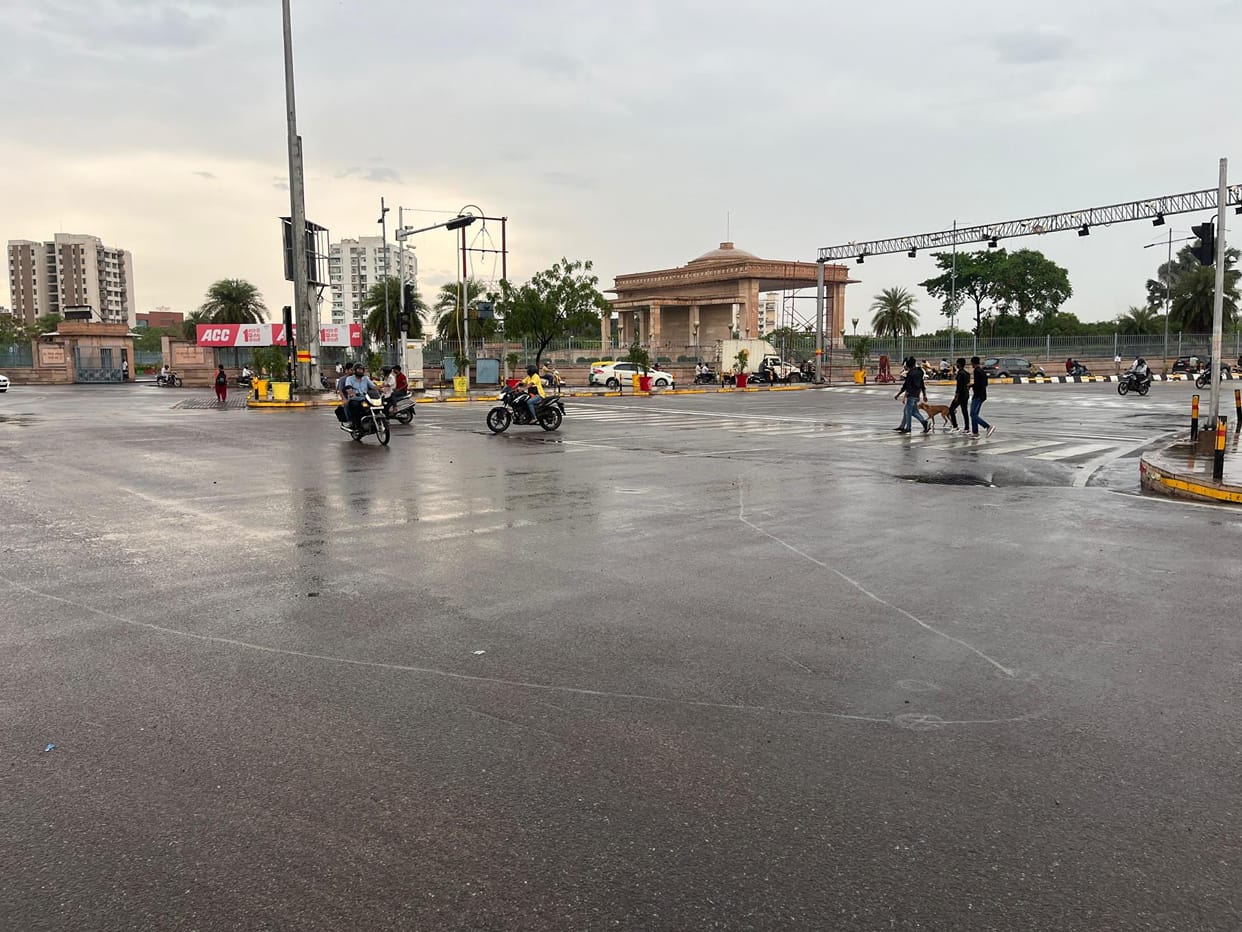 The new experiment caused a traffic jam, the old system was restored