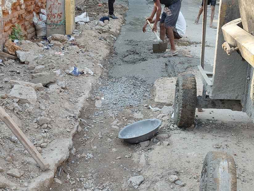 People angry over irregularities in road repairs