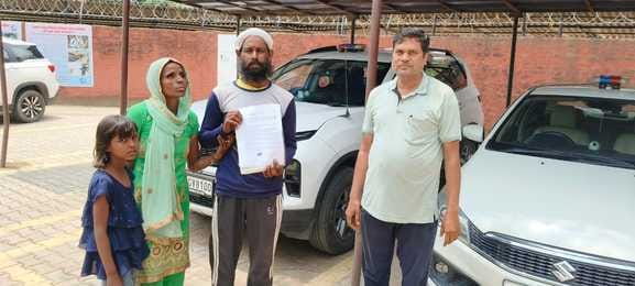 Divyaang Poonam reached court after BPL ration card was not made