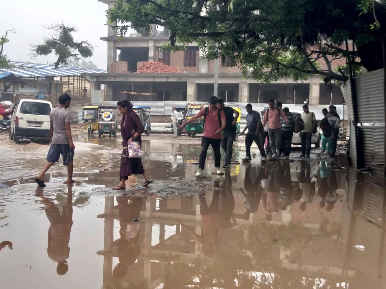Waterlogging at the main gate of the station