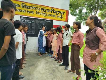 Schools reopen after summer vacation, children welcomed with vaccine