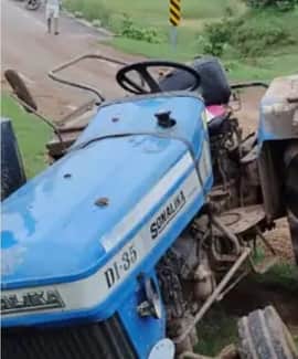 Farmer returns after darshan of Shirdi, dies after being hit by tractor while returning home from in-laws