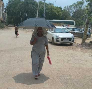 Sun and humidity troubled