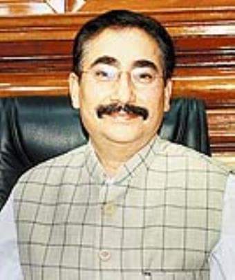 Himachal: Field workers out of job, officers and leaders to go to Germany, know the whole matter