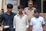 One and a quarter kilograms of opium recovered, three smugglers arrested