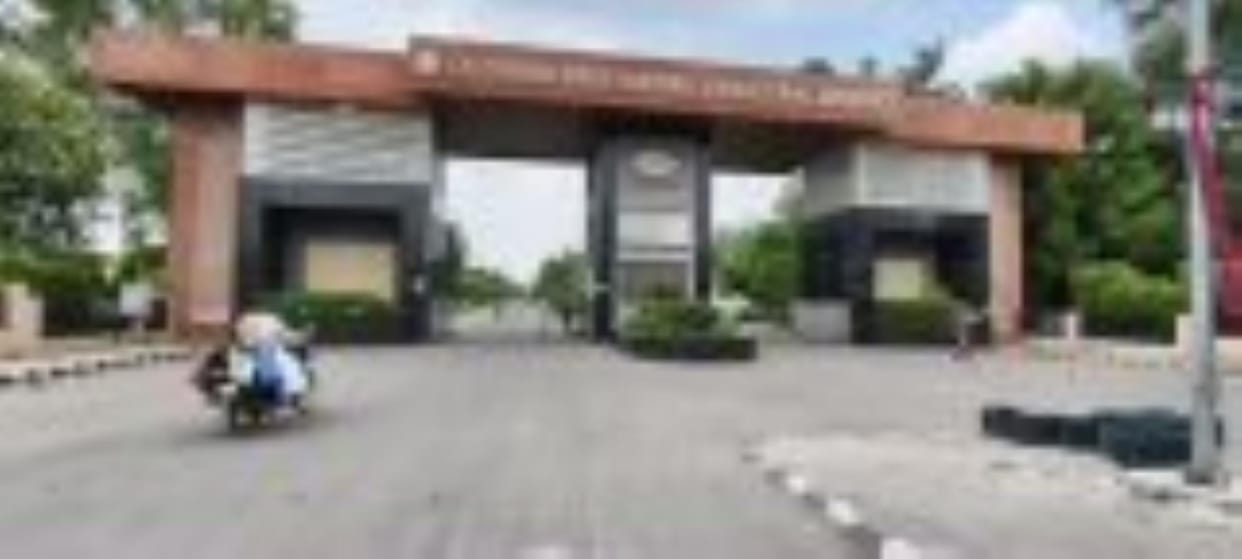 the students returned to their homes from the hostel