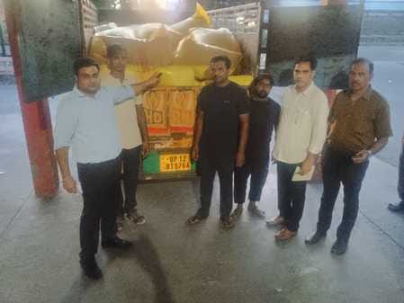 60 bags of urea being taken for black marketing caught, warehouse in-charge suspended