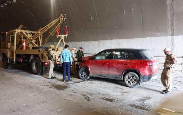 Accident in Tunnel, Two Injured