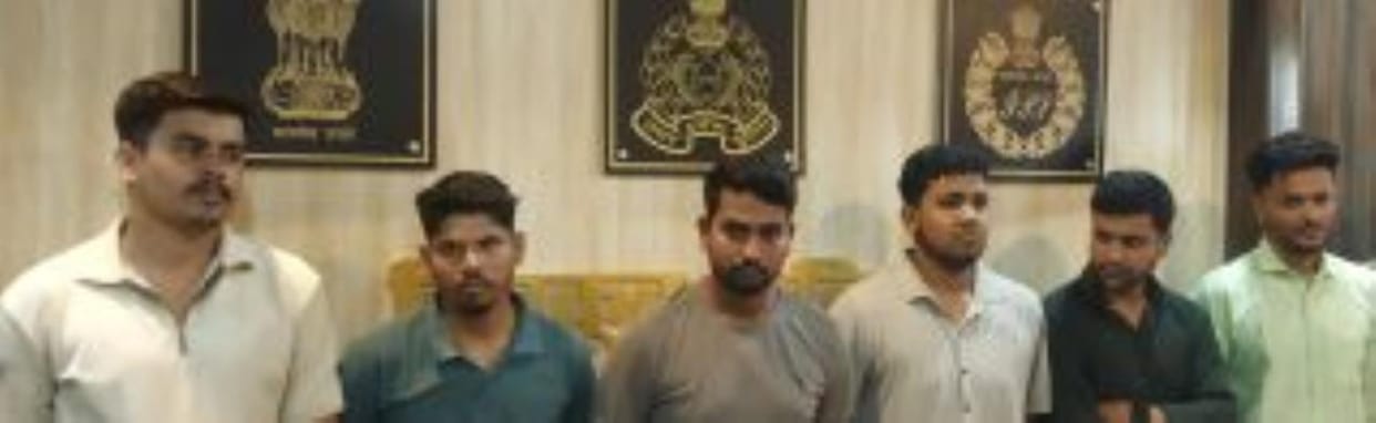 Six arrested in pickup truck, there was no attempt to rob