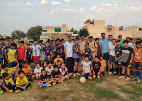 Root Football Academy team won 4-3 in penalty shootout