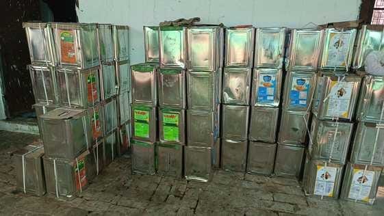 Delhi : Three factories manufacturing fake ghee busted, six arrested