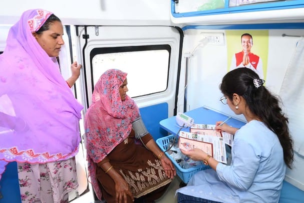 52 villagers got health benefits in Naveen Sankalp camp