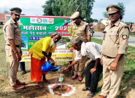 A message given in the name of mother by planting a tree