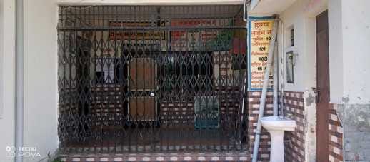 Locks remained hanging throughout the day in Dalchehra Panchayat, people kept getting worried.