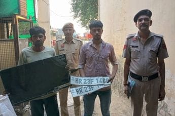 Two accused arrested in car theft case