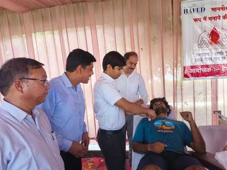 Donating blood is the greatest act of virtue: DC