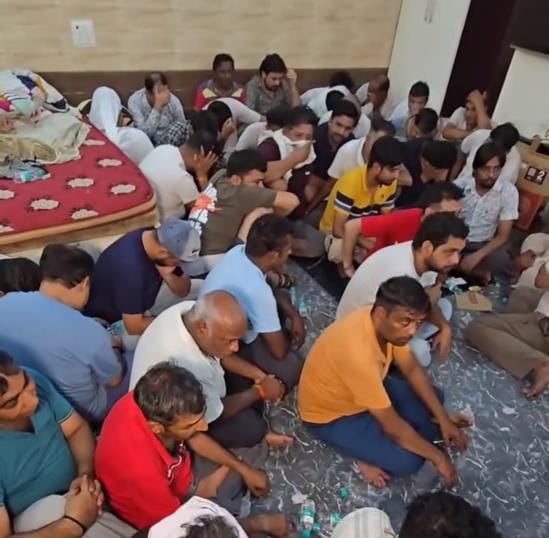 Betting in a rented house, 55 people arrested, 51 mobiles and Rs 12 lakh recovered