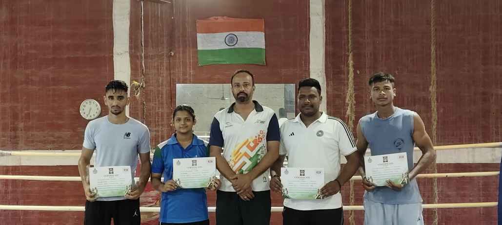 Women and men boxers won four medals in state level competition