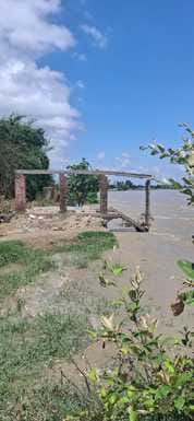 Sharda river wreaks havoc, people are migrating to safer places