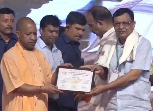 Businessman Subhash Chandra honored in Mango Festival