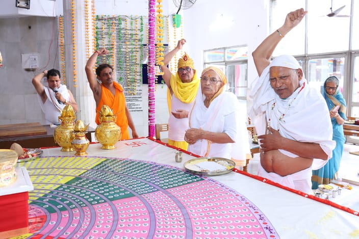 The Ashtanhika Siddhachakra Mahamandala Vidhan is the one who takes away the sufferings