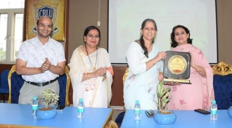 CBLU's Vice-Chancellor Prof. Deepti said - There are immense job opportunities in fashion designing.