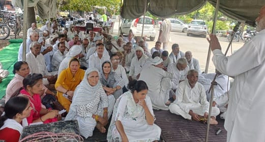 The central government is ignoring the problems of the common people and working only for political gain: Master Balbir