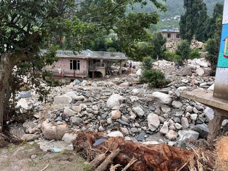 Six km road from Sanarli to Janjheli restored